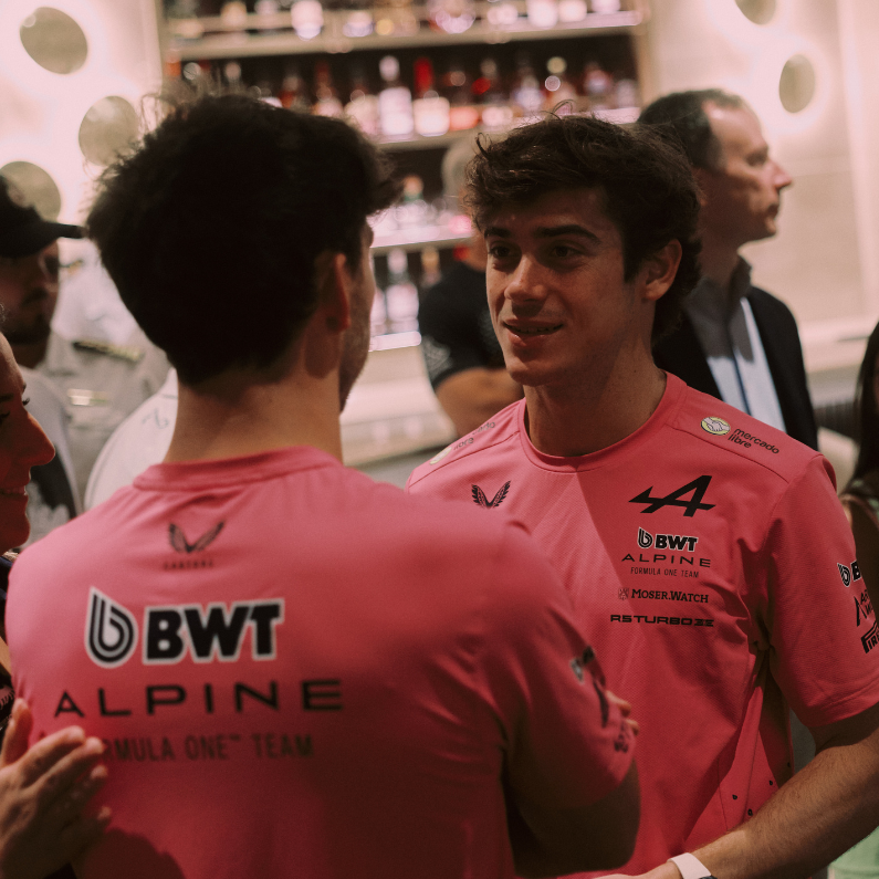 Legends of the Track, On Board