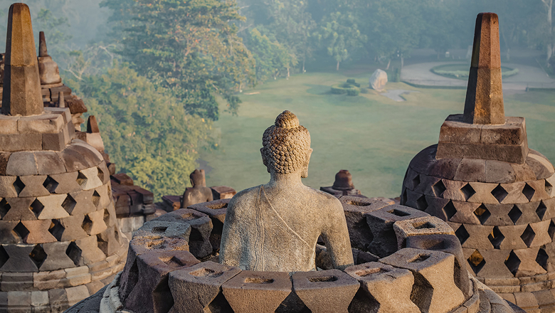 A Journey of Urban Adventures & Enchanting Scenery