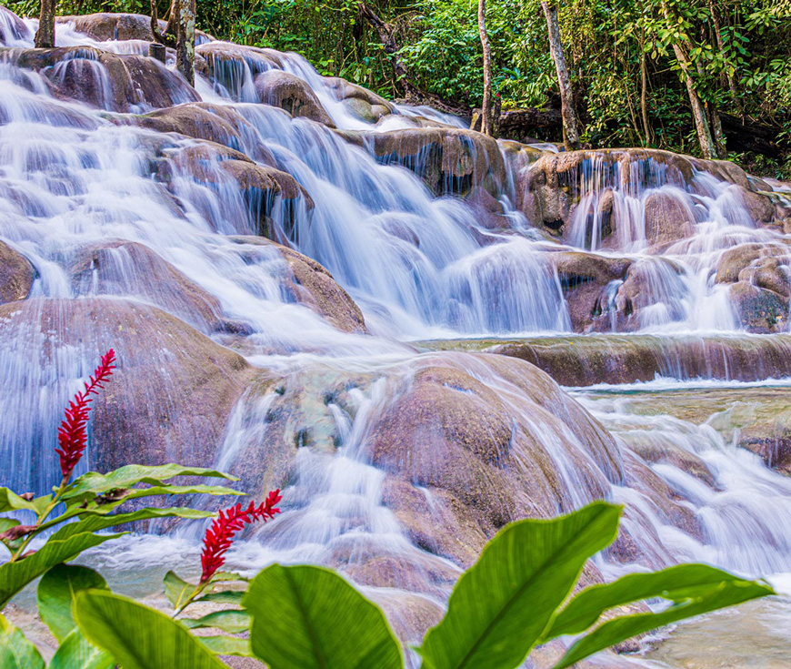 A Journey of Reggae, Reefs & Magical Mayan Ruins