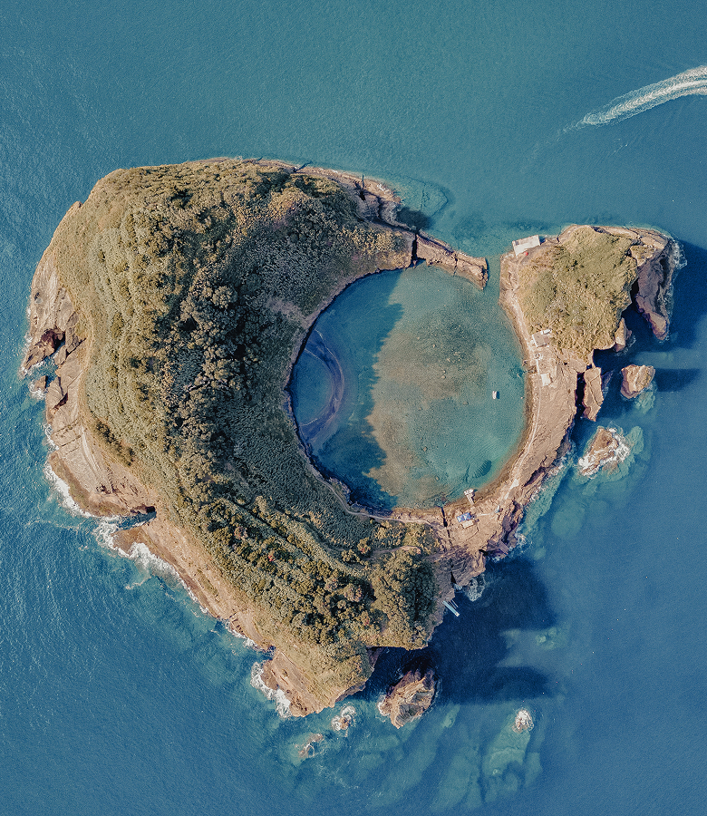 A Grand Journey to Atlantic Blues and Iberian Shores