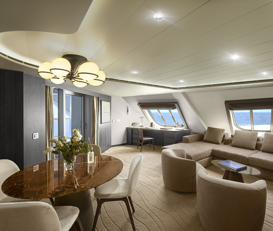 LUXURIOUS CONNECTING HOMES AT SEA