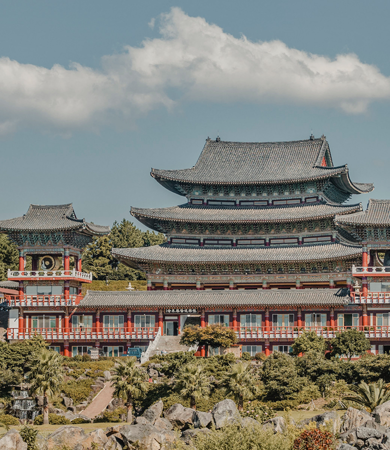 A Journey of Flourishing Culture & Captivating Landscapes