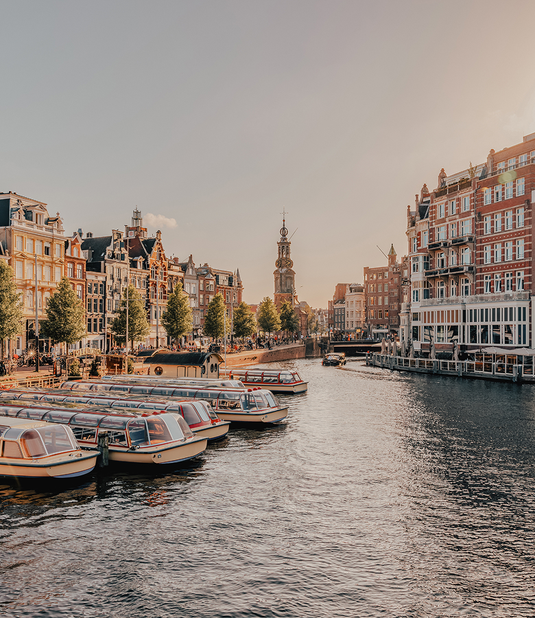 A Journey of Charming Villages & Glorious Waterside Scenery