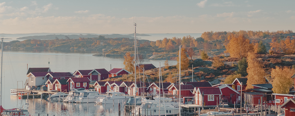 A Journey through Canalside Allure & Scenic Coastal Delights