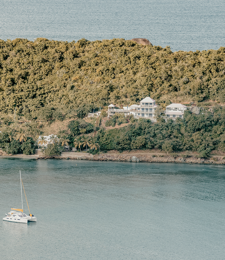 An Extended Journey of Sparkling Skies & Dramatic Natural Beauty